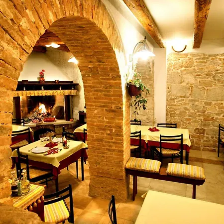 Kastel Kastelir Bed & Breakfast