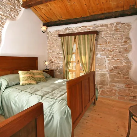 Kastel Отель типа 