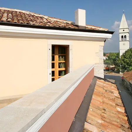 Kastel Kastelir Bed & Breakfast