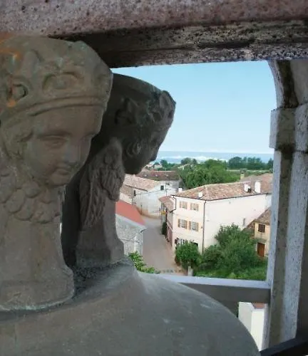 Kastel Bed and Breakfast